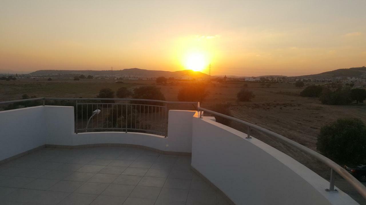 Oceania Bay Village Πύλα Εξωτερικό φωτογραφία